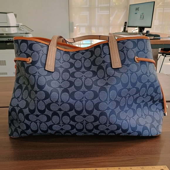 Coach Blue, Tag And Orange Signature Tote Bag With COA - Picture 2 of 12